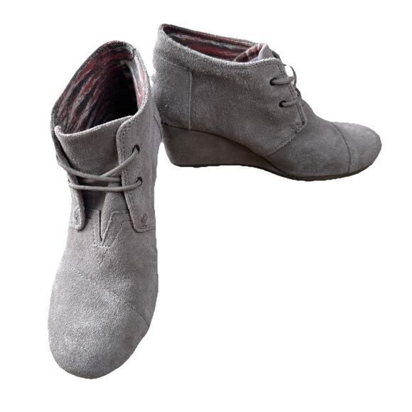 Toms Boots Womens 11 Ankle Desert Booties Wedge 10006257 Beige Suede Lace Up - Picture 1 of 8